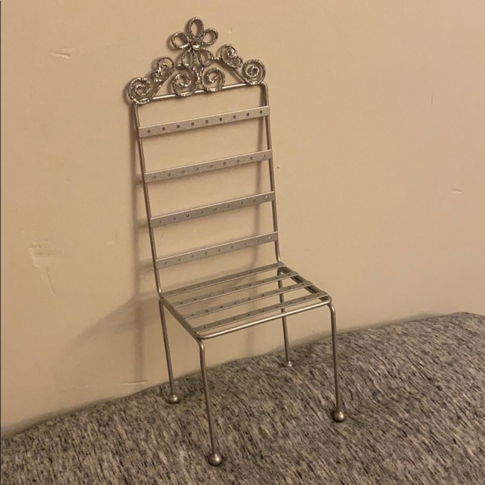 Earring holder